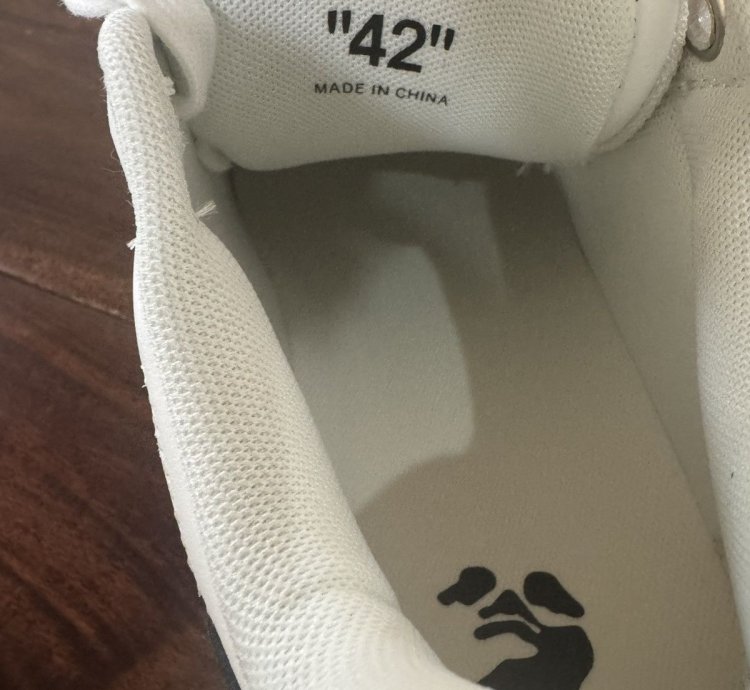 Off-white Out Of Office White Black