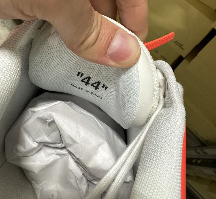 Off-white Out Of Office White Orange Sneaker