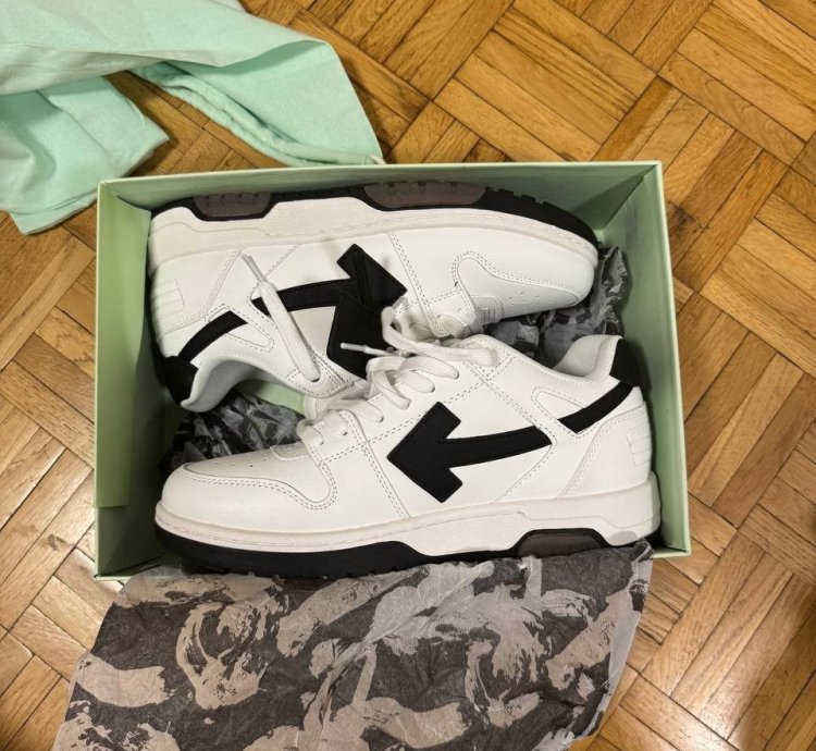 Off-white Out Of Office White-black