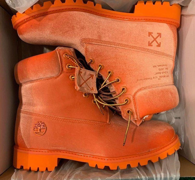 Off-white Timberlands Satin Boot