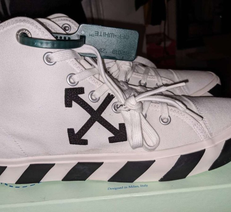 Off-white Vulc Sneaker Mid White Black- Size 12 46 Euro