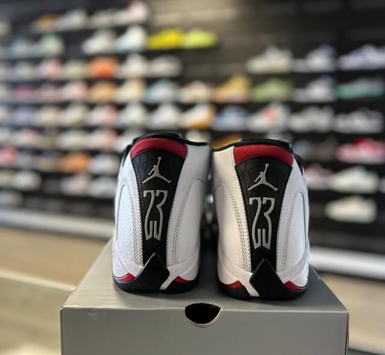 Jordan 14 black Toe