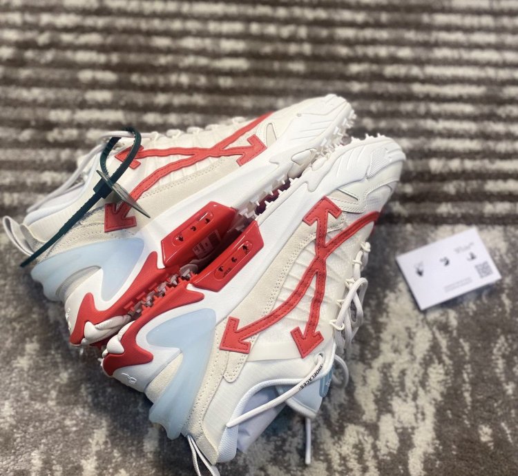 Offwhite Odsy 2000
