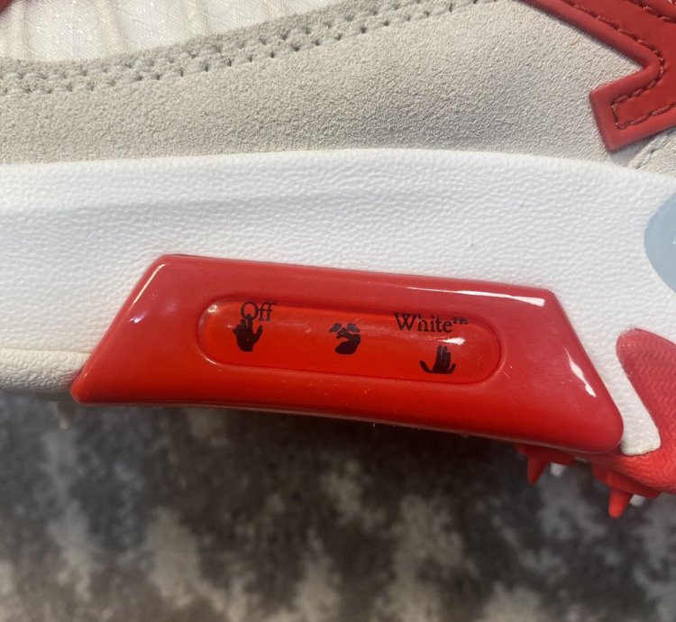 Offwhite Odsy 2000