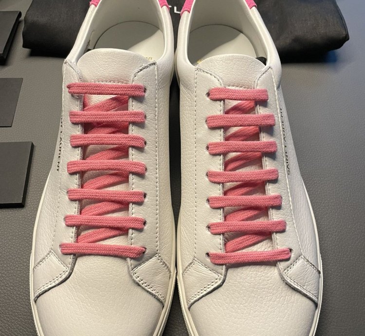 Rare Brand New Limited Edition Andy Runway Leather Sneakers