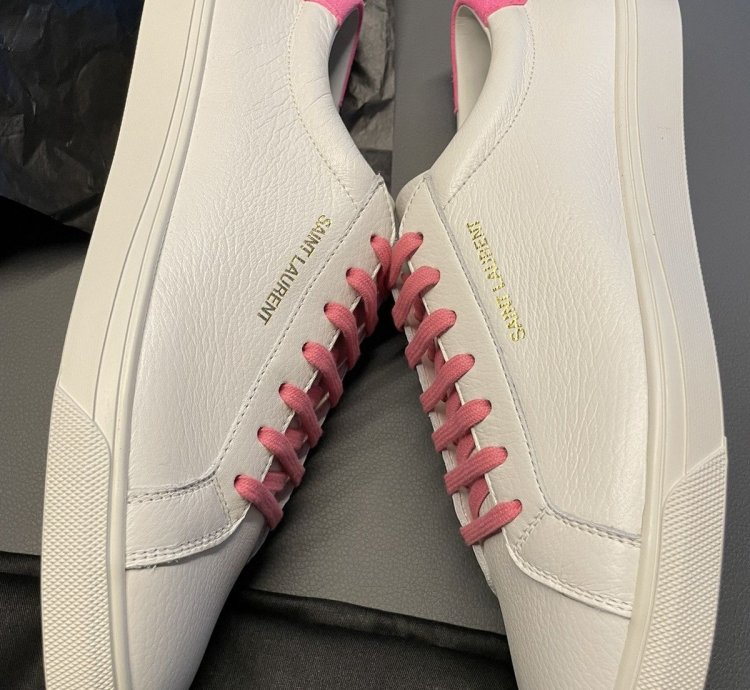 Rare Brand New Limited Edition Andy Runway Leather Sneakers