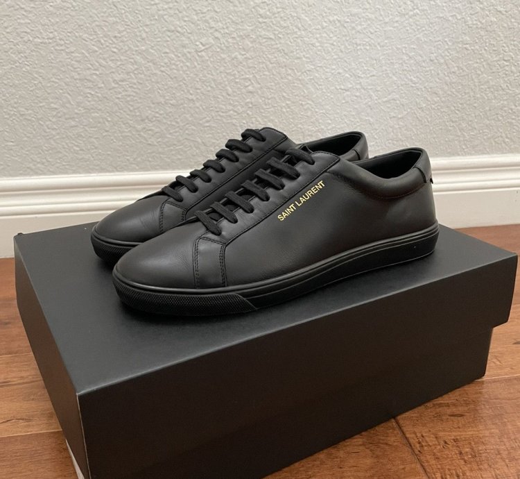 Saint Laurent Andy Low Top Sneakers