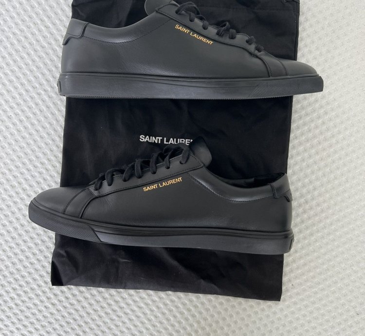 Saint Laurent Andy Low-top Sneaker