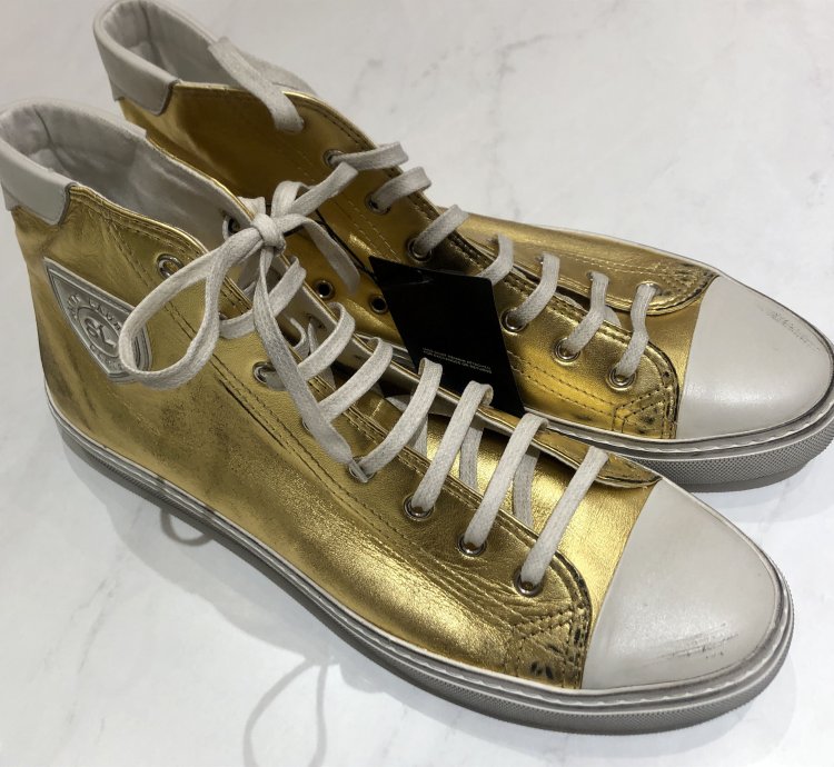 Saint Laurent Bedford Distressed Sneakers Gold