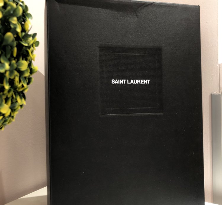 Saint Laurent Bedford Distressed Sneakers Gold