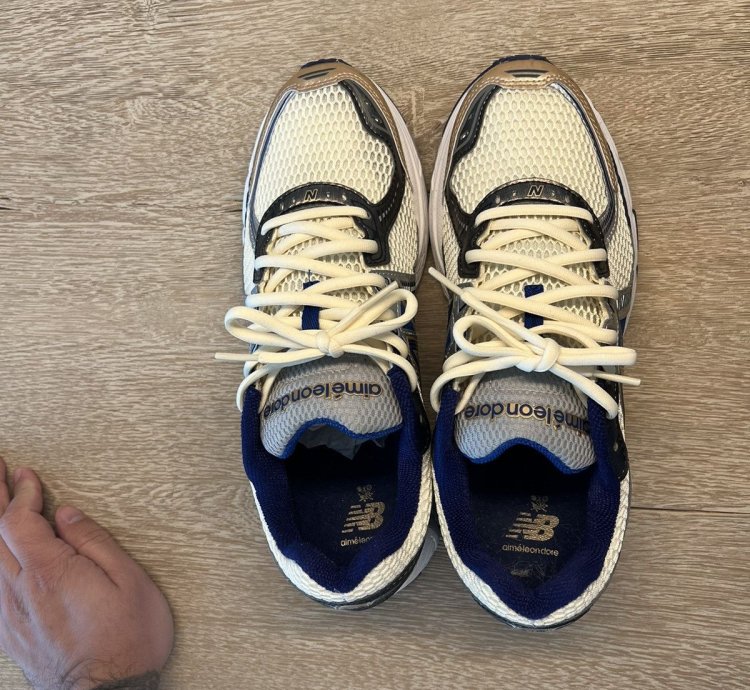 price Firm Ald New Balance 860v2 - Blue - Size 9 5