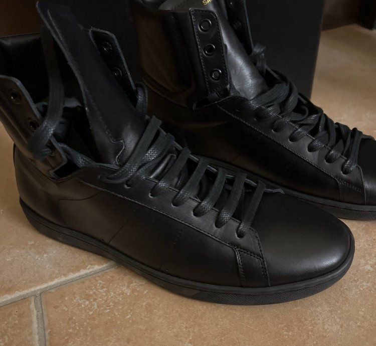 Saint Laurent Calfskin Mens Court Classic High Top Sneakers