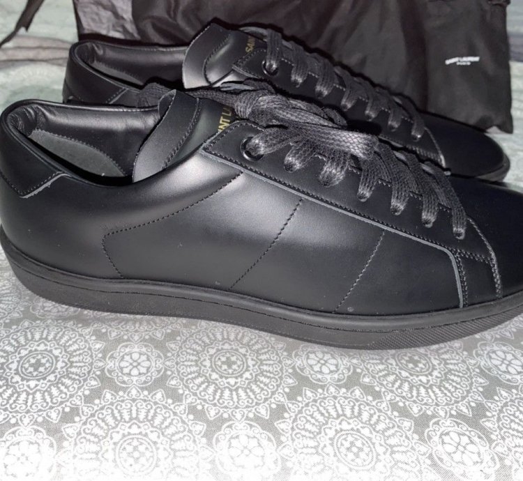 Saint Laurent Court Classic Sl 01 Low Top Sneaker