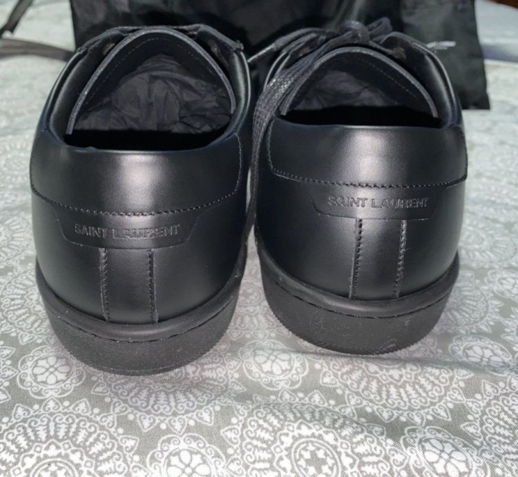 Saint Laurent Court Classic Sl 01 Low Top Sneaker