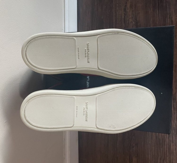 Saint Laurent Court Classic Sl10h