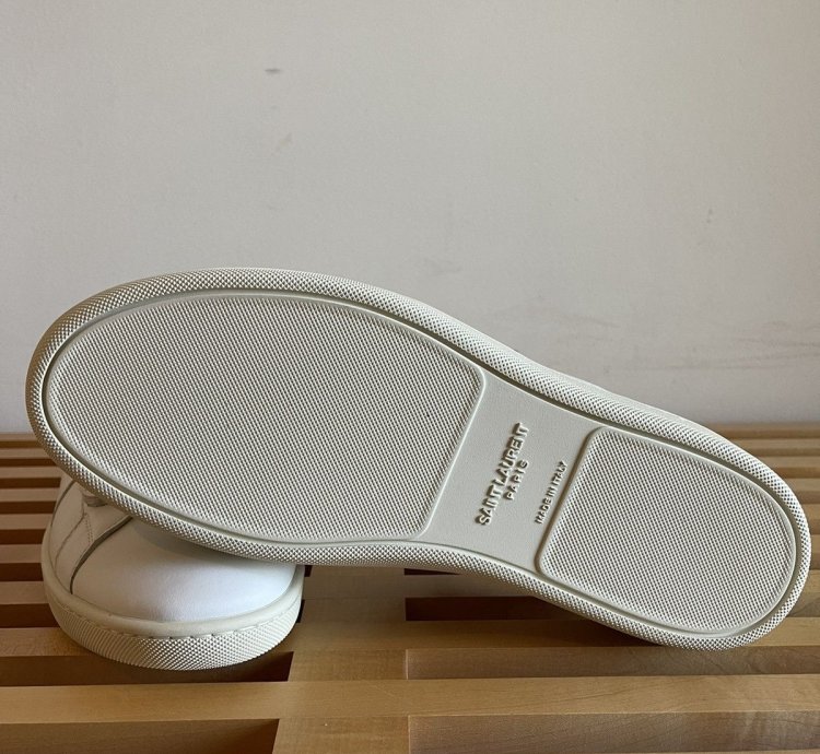 Saint Laurent Court Classic Sneakers Size 40