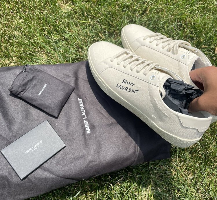 Saint Laurent Low Sneakers
