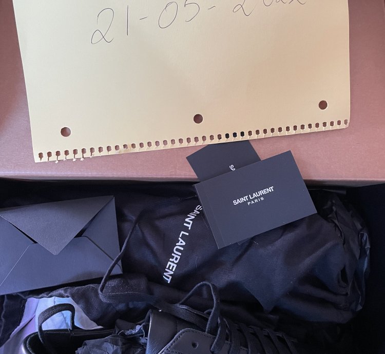 Saint Laurent Paris