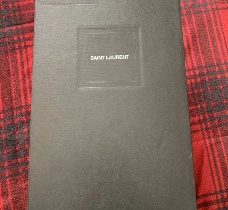 Saint Laurent Size 44 11