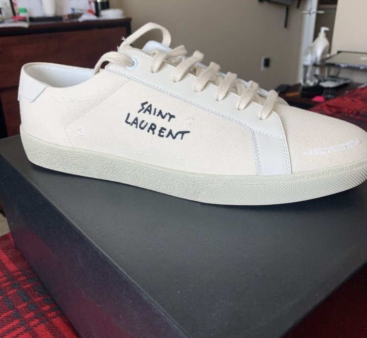 Saint Laurent Size 44 11