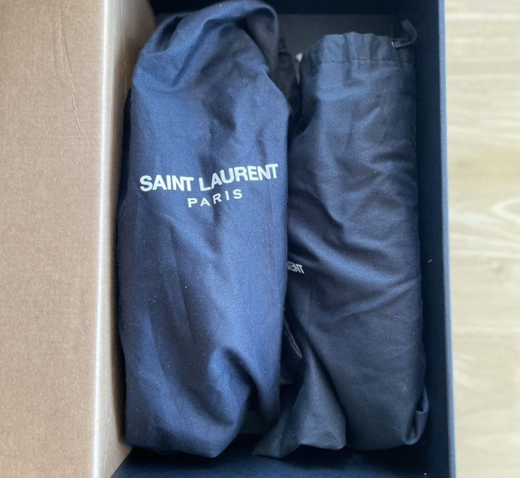 Saint Laurent Sl 06 Black Suede Sneakers