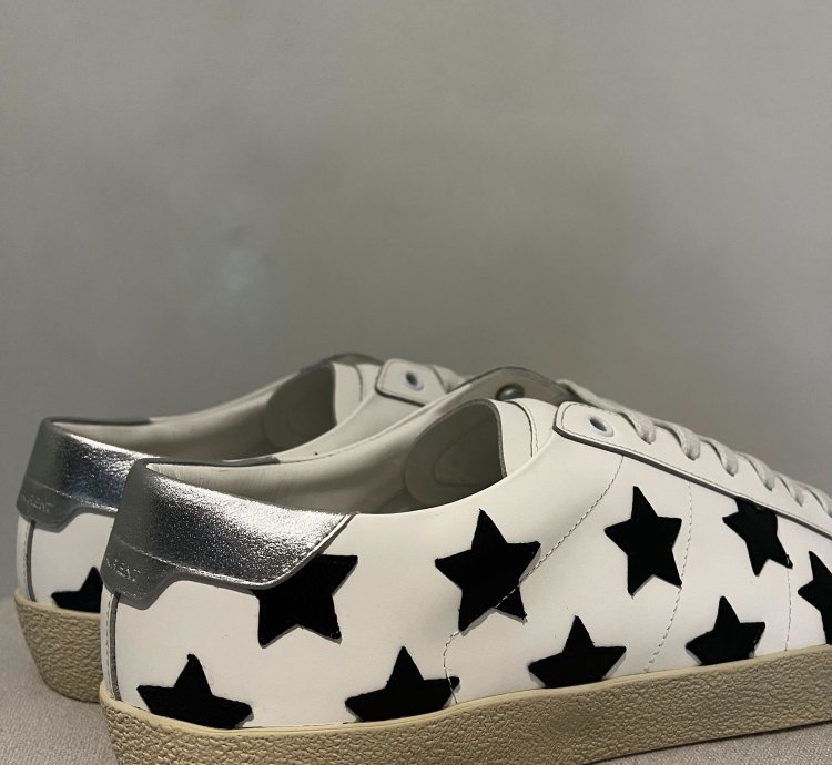 Saint Laurent Sl 06 California Low-top Sneakers