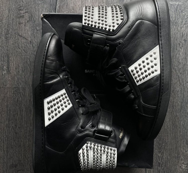 Saint Laurent Sl 14h Black Studded Strap By Hedi Slimane