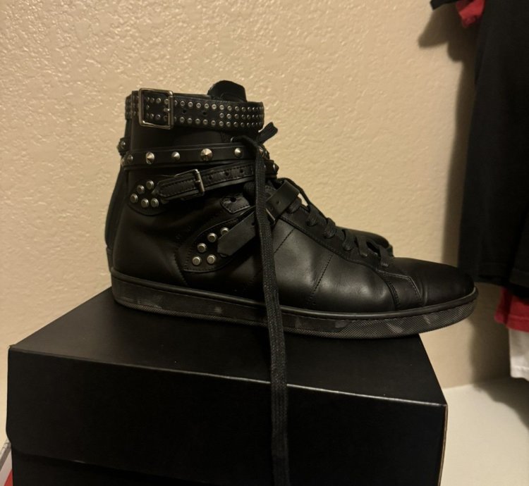 Saint Laurent Sl 16h Studded Hightops
