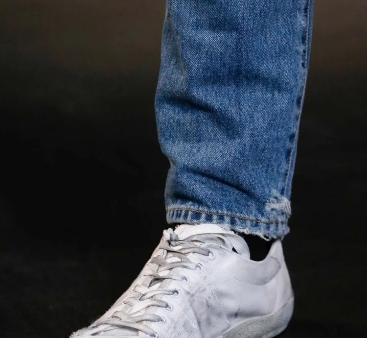 Saint Laurent Sl 37 Low Top Sneaker