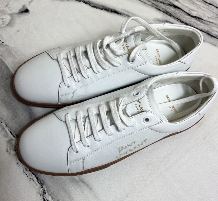 Saint Laurent Sl06