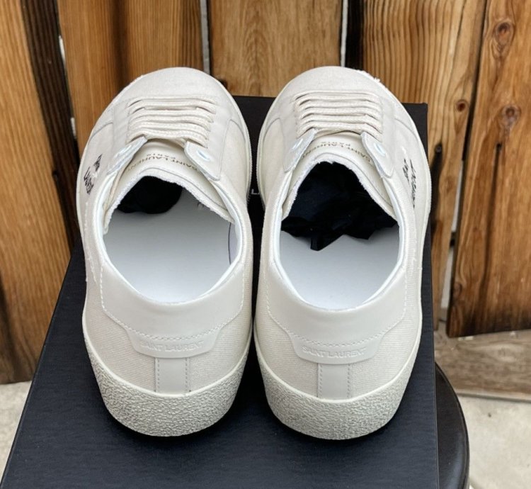 Saint Laurent Sl06 Court Canvas Signature Sneaker