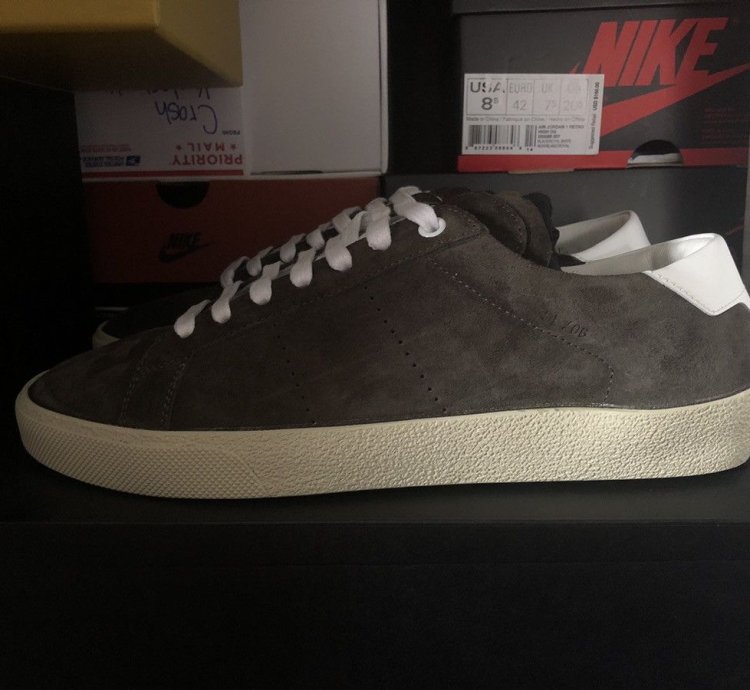 Saint Laurent Sl06 Low Sneakers