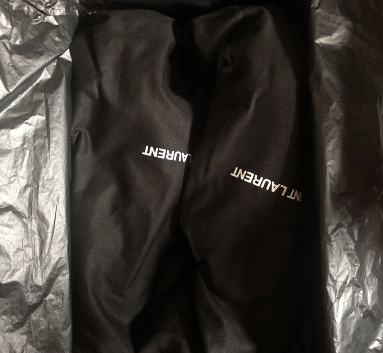 Saint Laurent Sl06 Low Sneakers