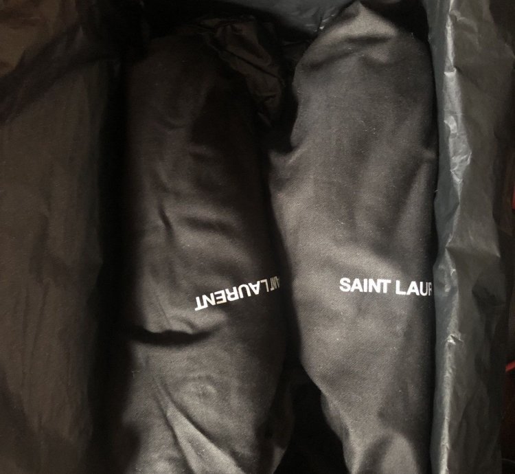 Saint Laurent Sl06 Low Sneakers