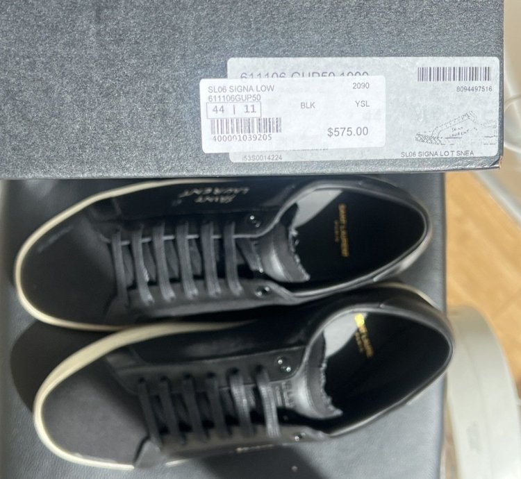 Saint Laurent Sl106 Signa Low Sneaker