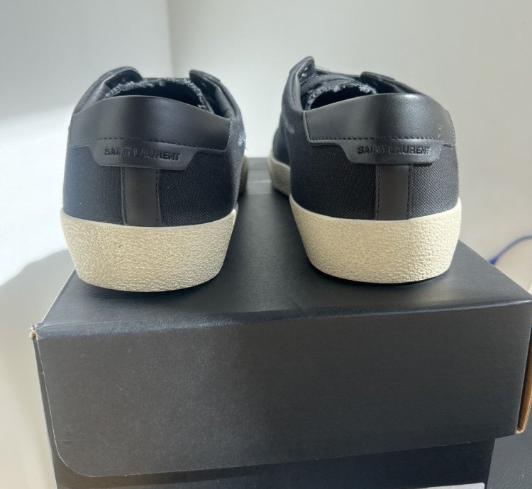 Saint Laurent Sl106 Signa Low Sneaker