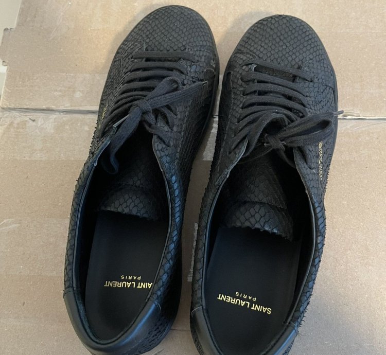 Saint Laurent Snake-effect Low Top Black Sneakers