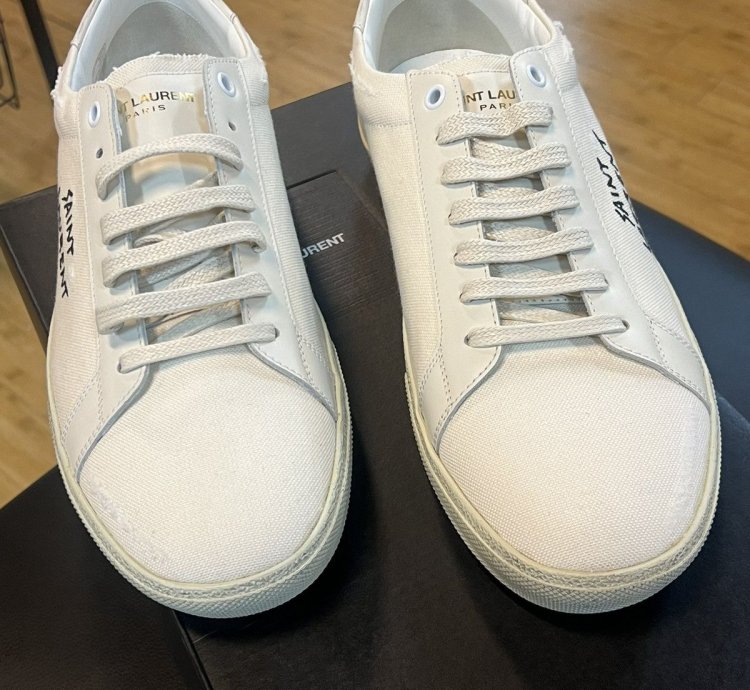 Saint Laurent Sneakers 43 Us10
