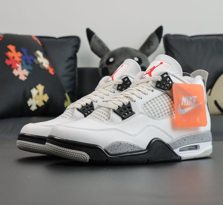 Nike Air Jordan 4 Retro White Cement 840606-192