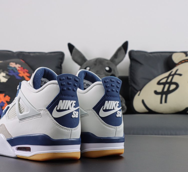 Nike Sb X Nike Air Jordan 4 Navy Dr5415-100