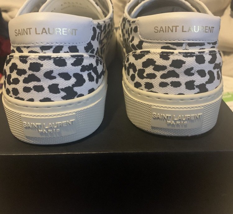 Saint Laurent Venice Babycat Print Leopard Sz 9