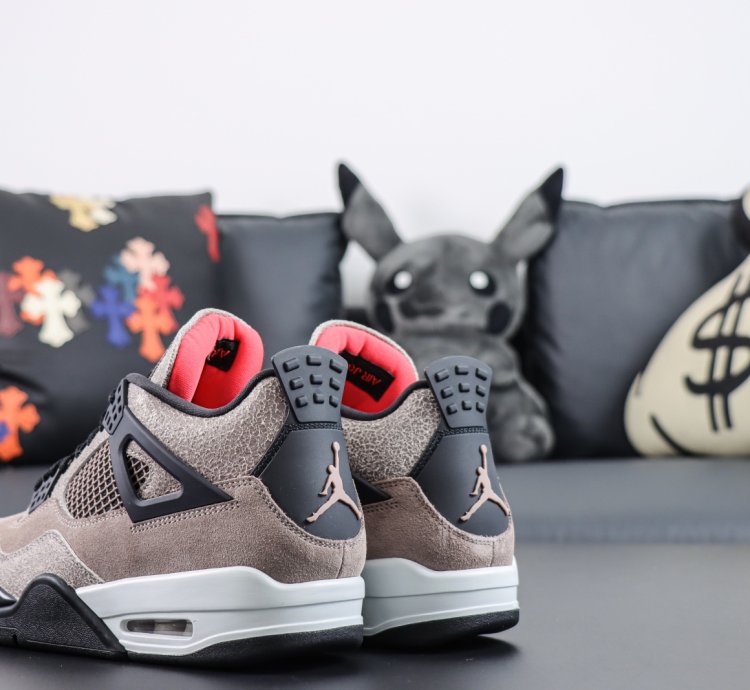 Nike Air Jordan 4 Retro Taupe Haze Db0732-200