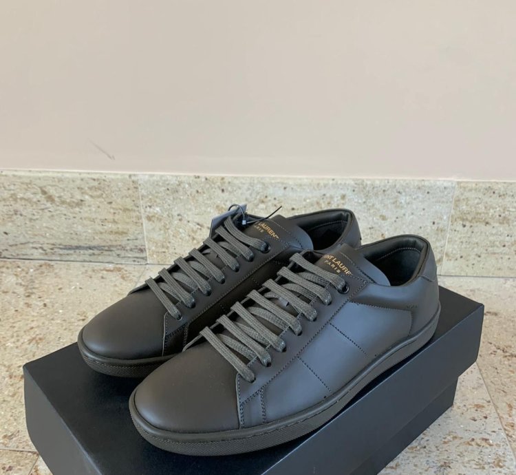 Sl01 Low Top Sneakers In Haunting Green
