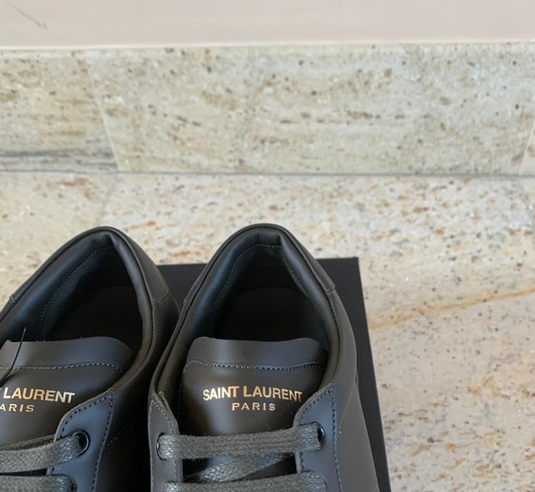 Sl01 Low Top Sneakers In Haunting Green