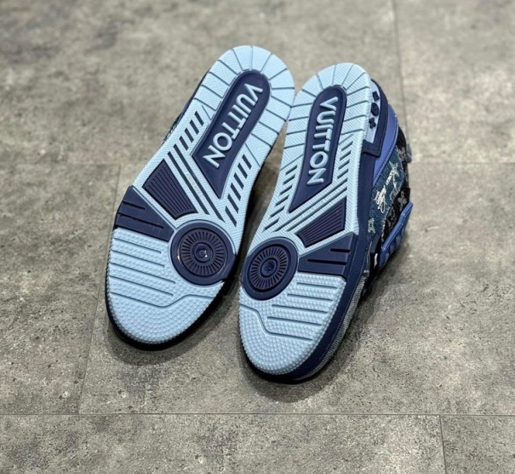 Iv Trainer Sneaker blue Black Denim Monogram