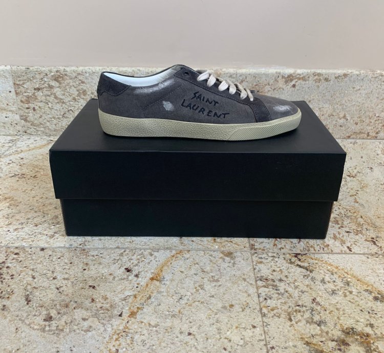 Sl06 Low Top Signature Logo Sneakers