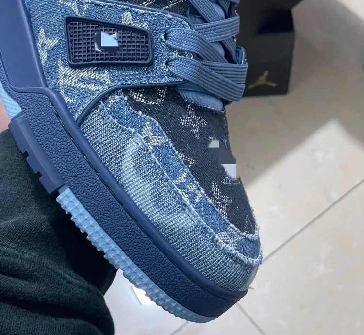 Iv Trainer Sneaker blue Black Denim Monogram