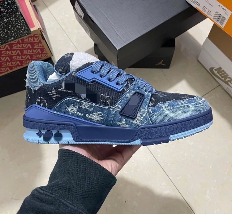 Iv Trainer Sneaker blue Black Denim Monogram
