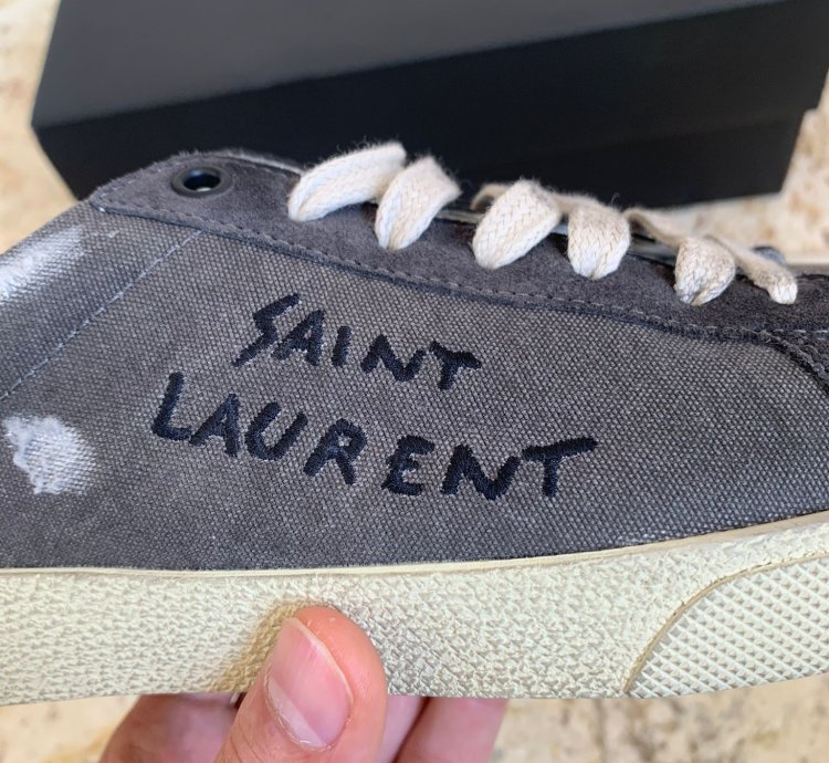 Sl06 Low Top Signature Logo Sneakers