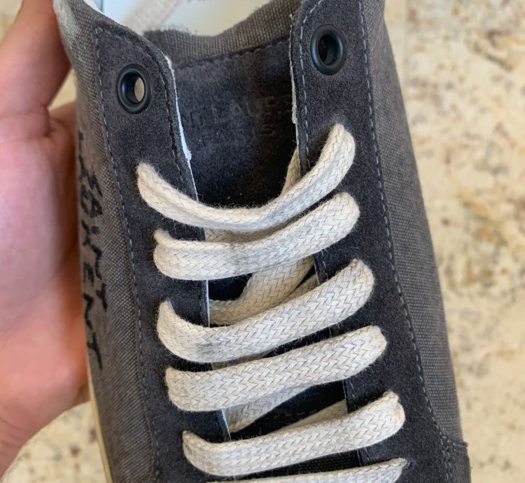 Sl06 Low Top Signature Logo Sneakers